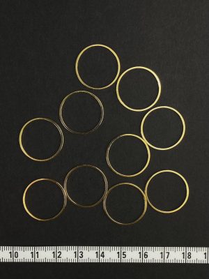 10 anneaux en laiton de 2cm