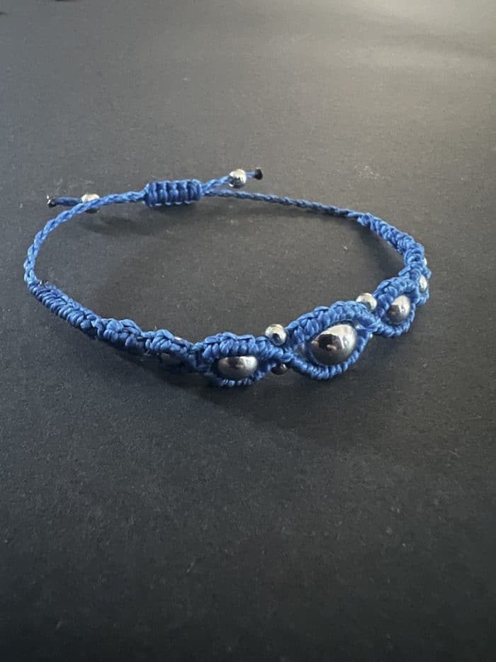 Bracelet bleu électrique perles inox