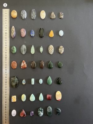Lot de 42 pierres n°1