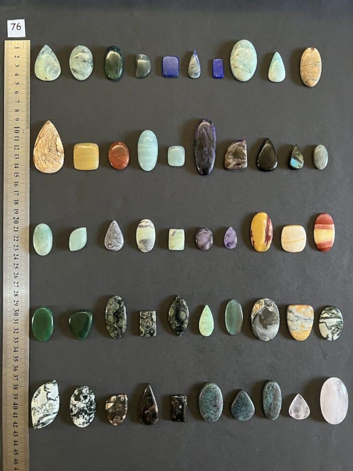 Lot de 50 pierres
