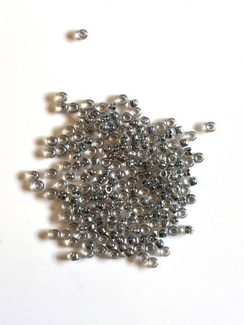 Perles de rocaille - gris irisé